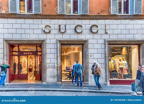 gucci store in rome|gucci outlet near rome italy.